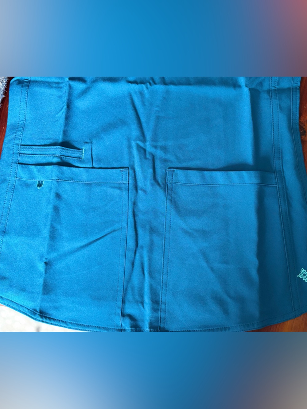 🎉BOGO 1/2🎉 Med Couture Teal V-Neck Scrub Top - Picture 3 of 6